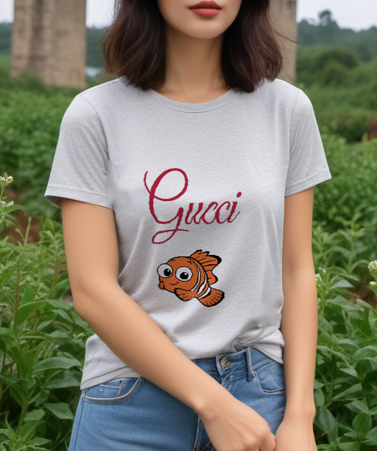 Light Gray Orange Clownfish Graphic T-Shirt - styled view 5